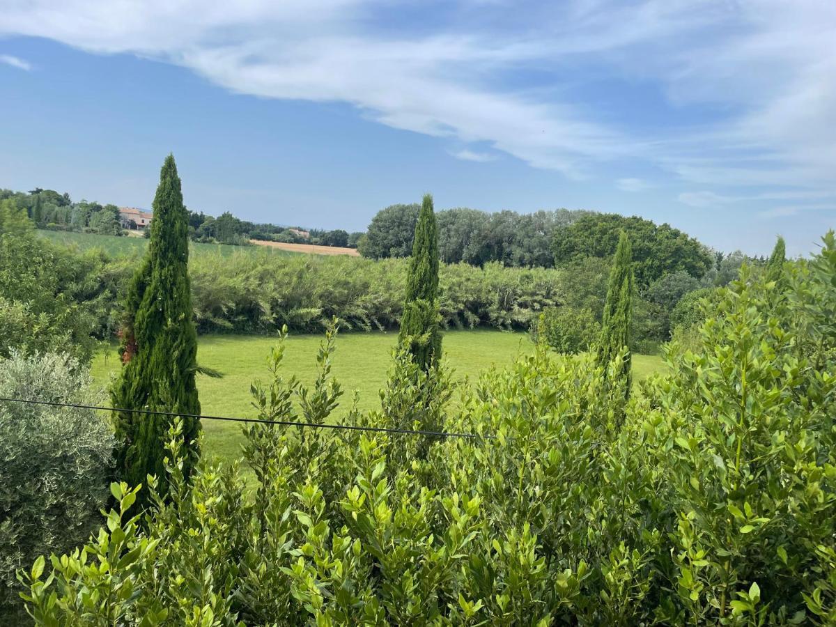 Appartamento La Gandonne Caderousse Esterno foto
